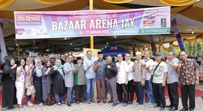 Tinjau Bazar IAY, Wagubsu Harapkan Menginspirasi Anak Muda Jadi Pengusaha